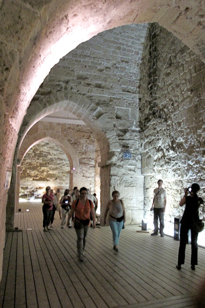 Israel-Cidade subterranea dos cruzados