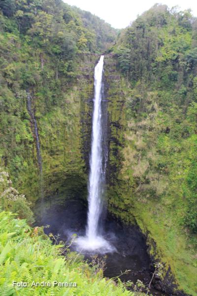 Akaka-falls_400x600