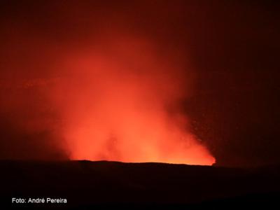 Kilauea-a-noite_400x300